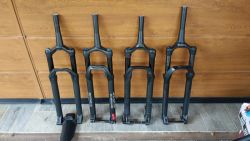 vidlice 120mm Boost Fox DTswiss RockSchox 