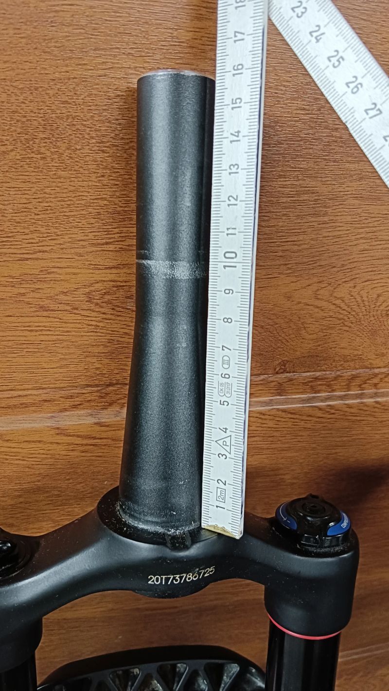 vidlice 120mm Boost Fox DTswiss RockSchox 