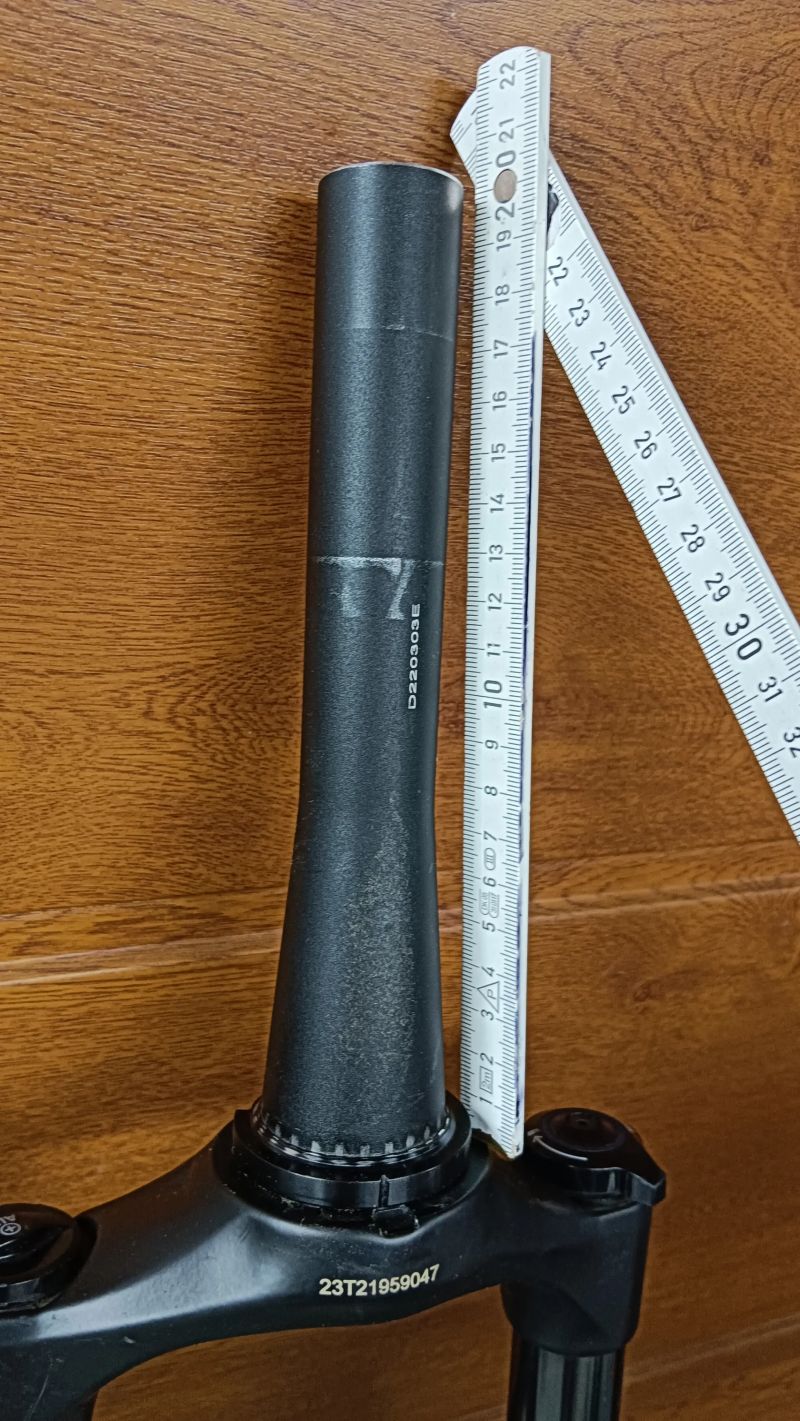 vidlice 120mm Boost Fox DTswiss RockSchox 