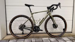 Gravel Fuji Jari 1.1 2022