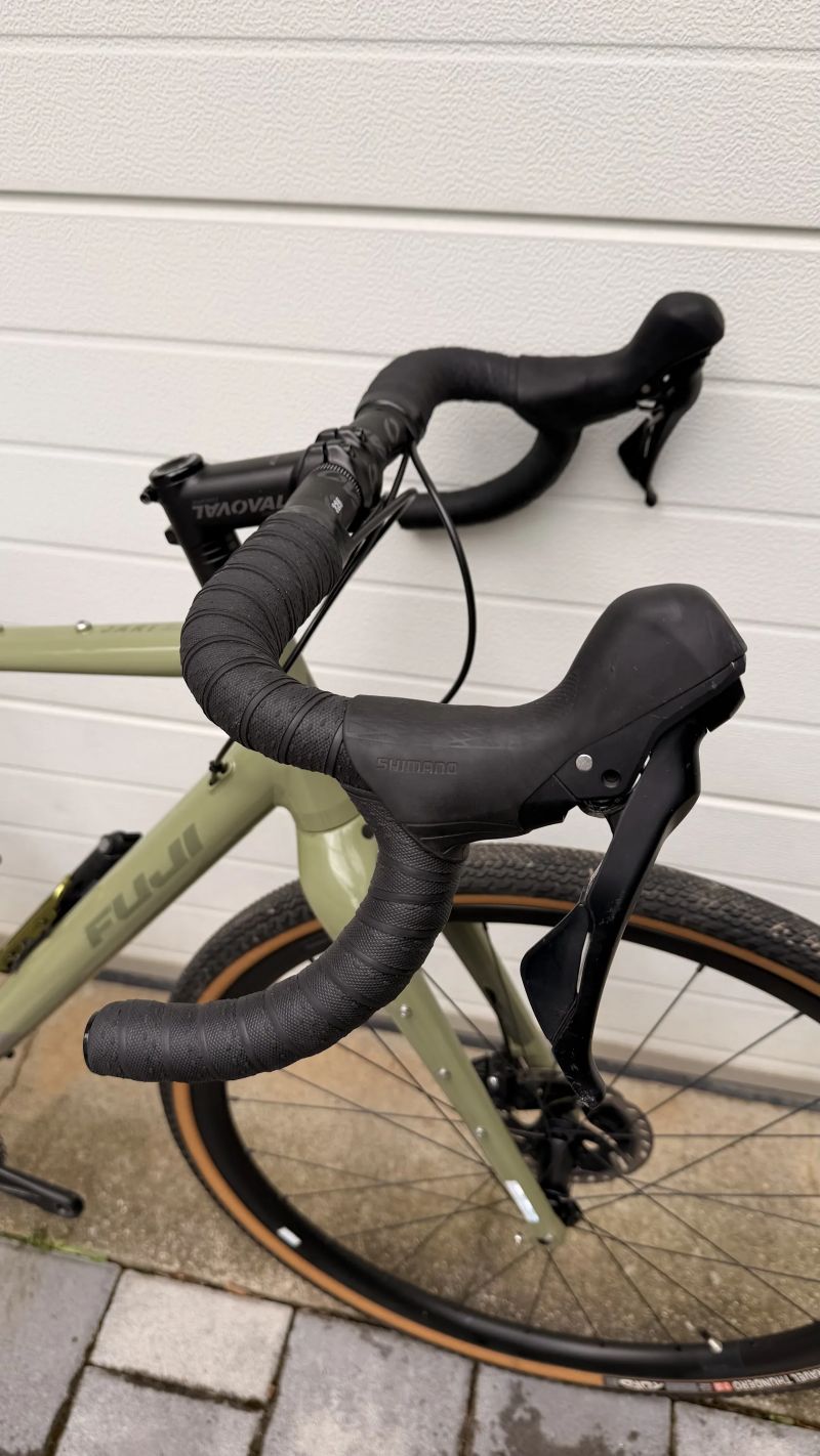 Gravel Fuji Jari 1.1 2022