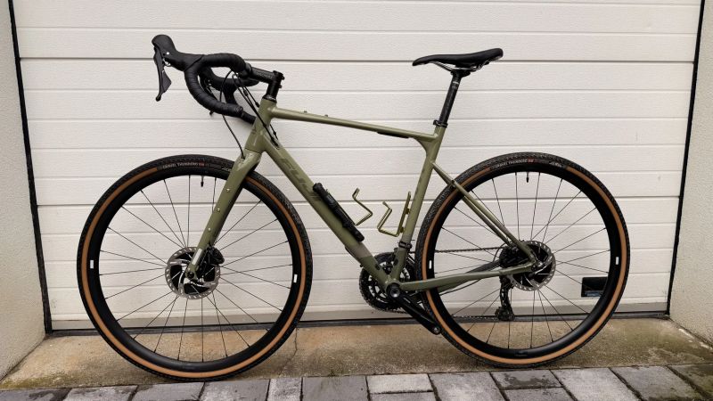 Gravel Fuji Jari 1.1 2022