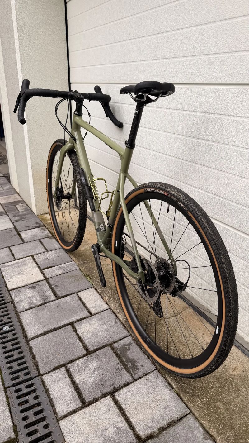 Gravel Fuji Jari 1.1 2022