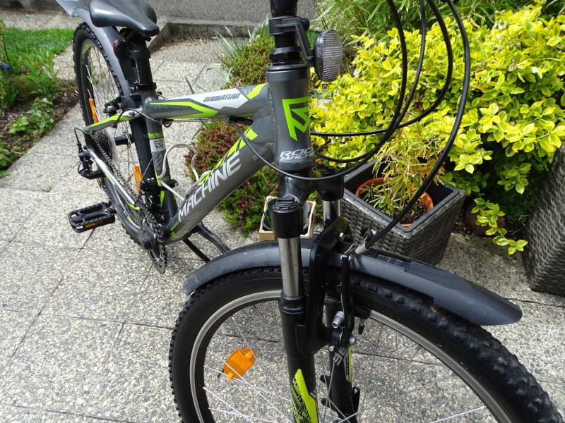 Rock Machine Manhattan 26"