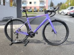 !!!NOVÝ!!! Karbonový gravel Megamo West 15 - Malva. Shimano GRX, vel. M a L