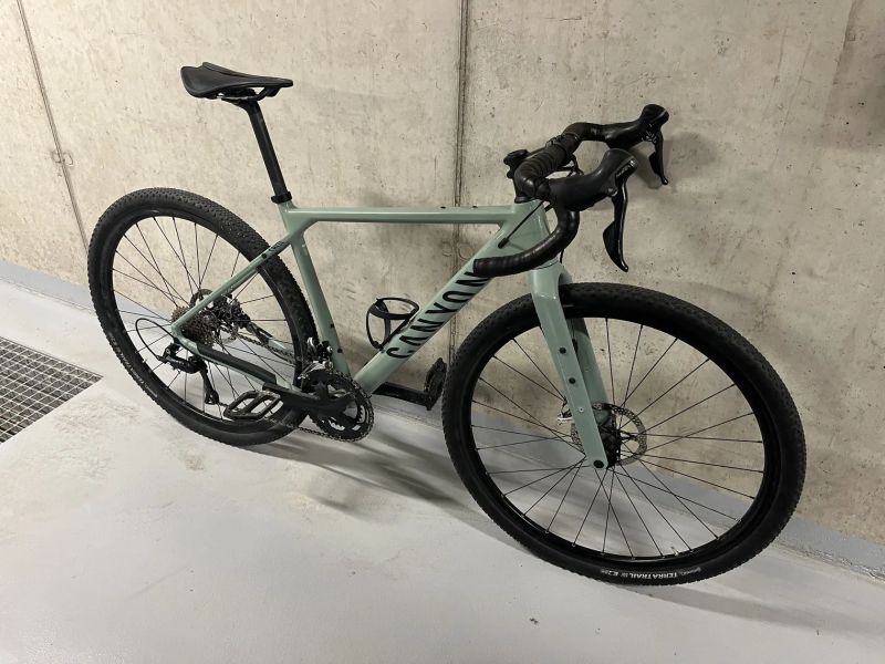 Prodám Canyon Grizl 5