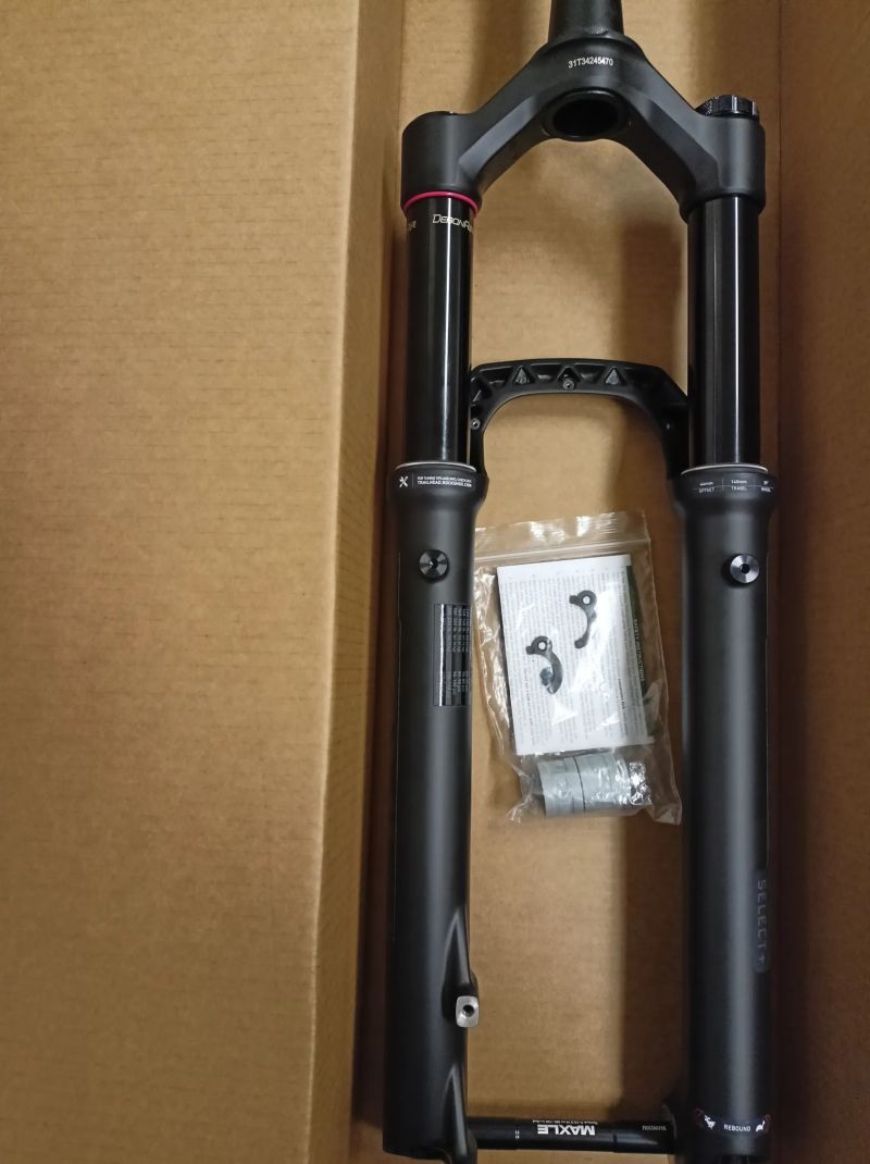 Rock Shox Pike Select+ Charger 3 RC2 140 mm