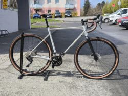 !!!NOVÝ!!! Gravel Megamo Jakar 30 - RAW, Shimano GRX, vel.L a XL