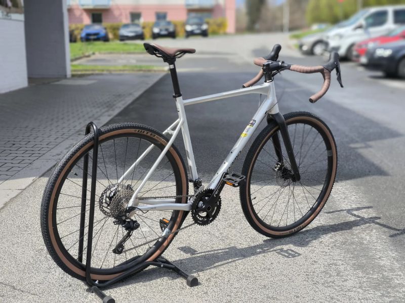 !!!NOVÝ!!! Gravel Megamo Jakar 30 - RAW, Shimano GRX, vel.L a XL