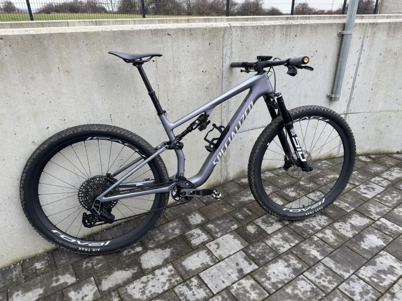 Specialized Epic 8 vel. L ramova sada