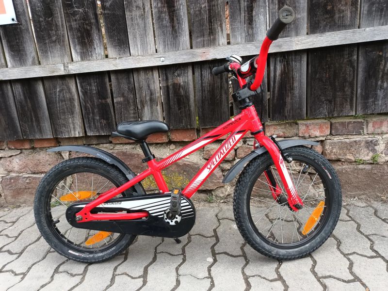 Specialized Hotrock 16