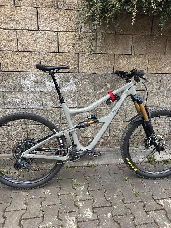 Karbonový rám IBIS Ripmo V2 vel.XL 