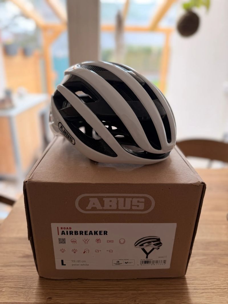 Abus Airbreaker Polar White L