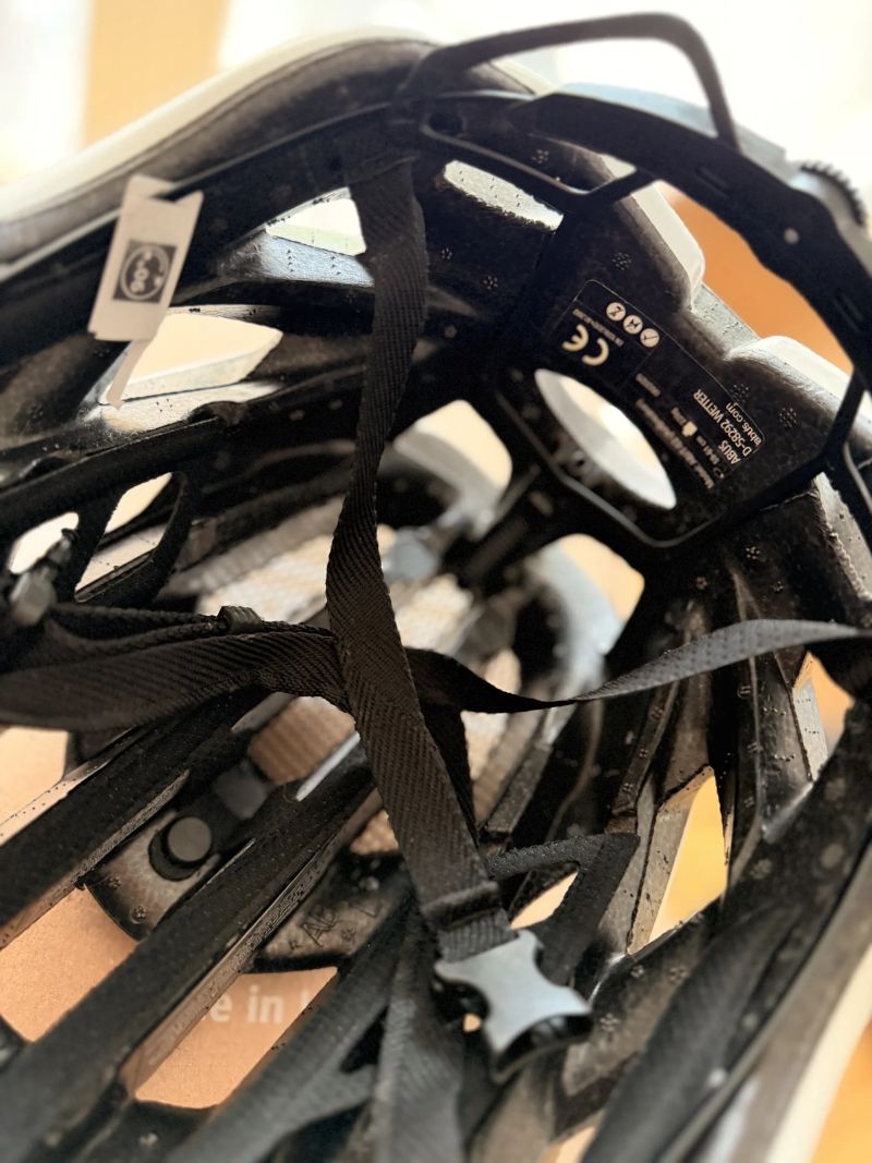 Abus Airbreaker Polar White L