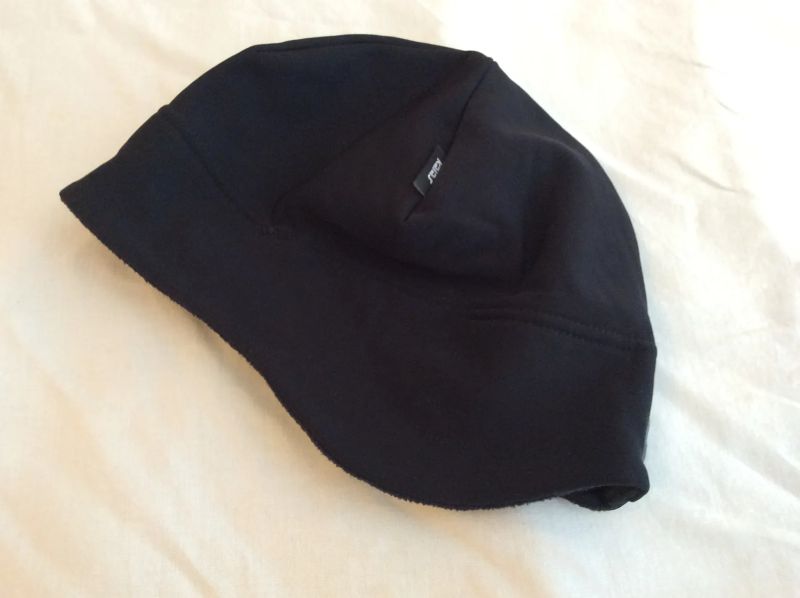 CYKLISTICKÉ NÁVLEKY + ČEPICE