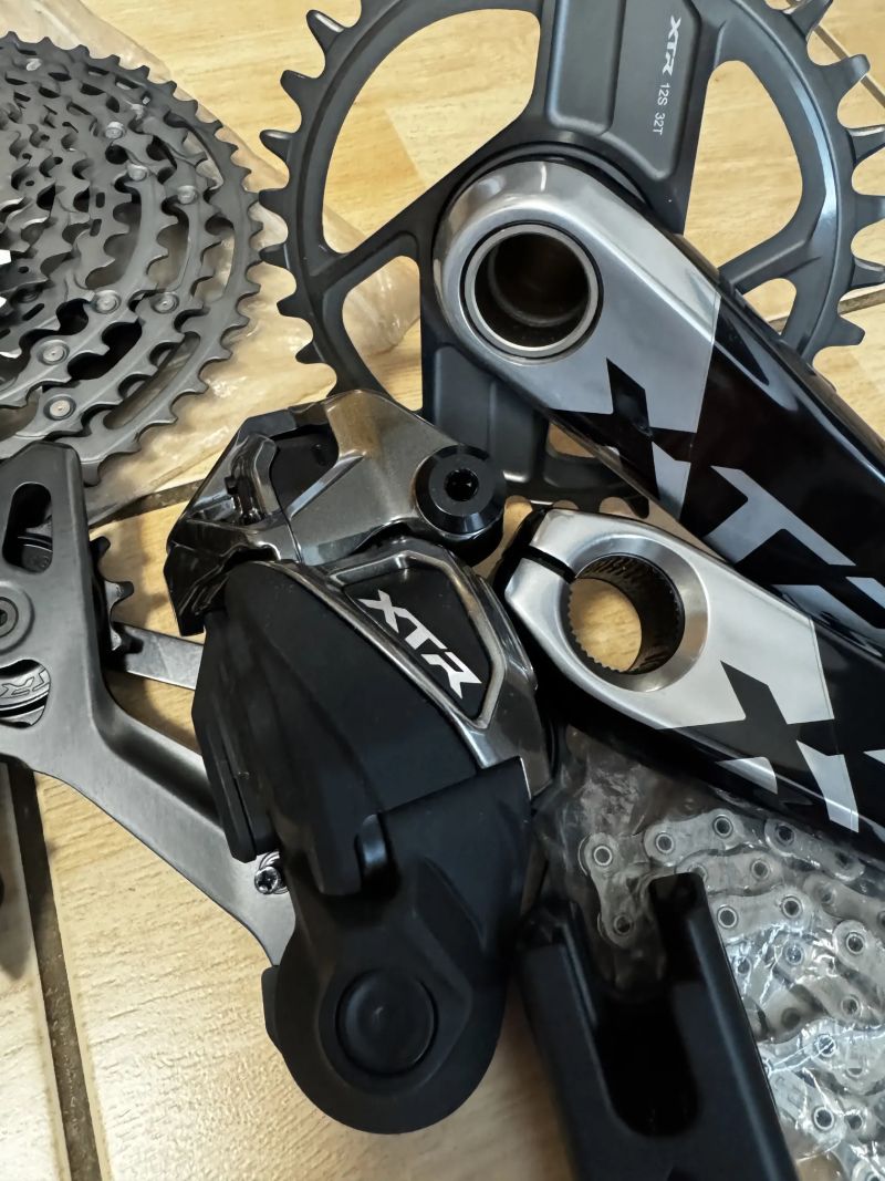 Shimano XTR 12s Di2 4iiiiPowermeter