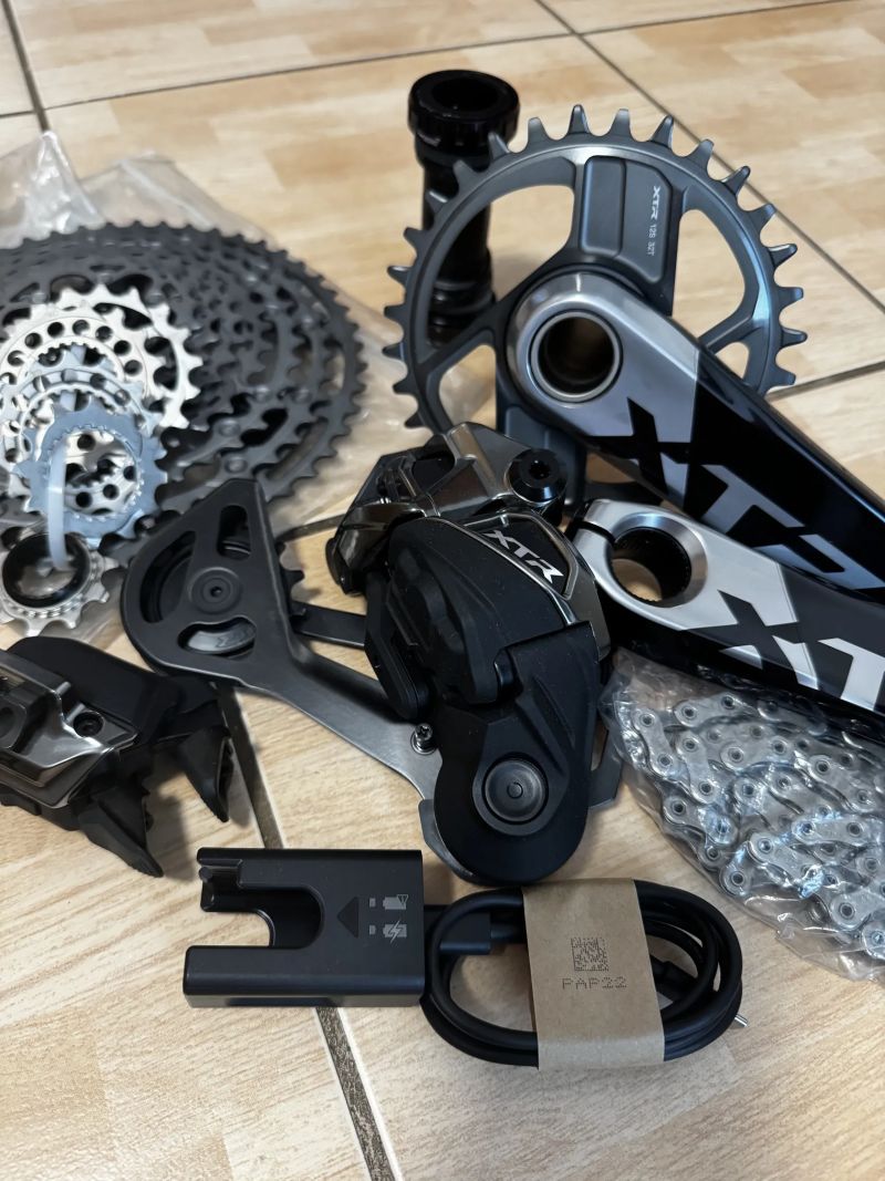 Shimano XTR 12s Di2 4iiiiPowermeter