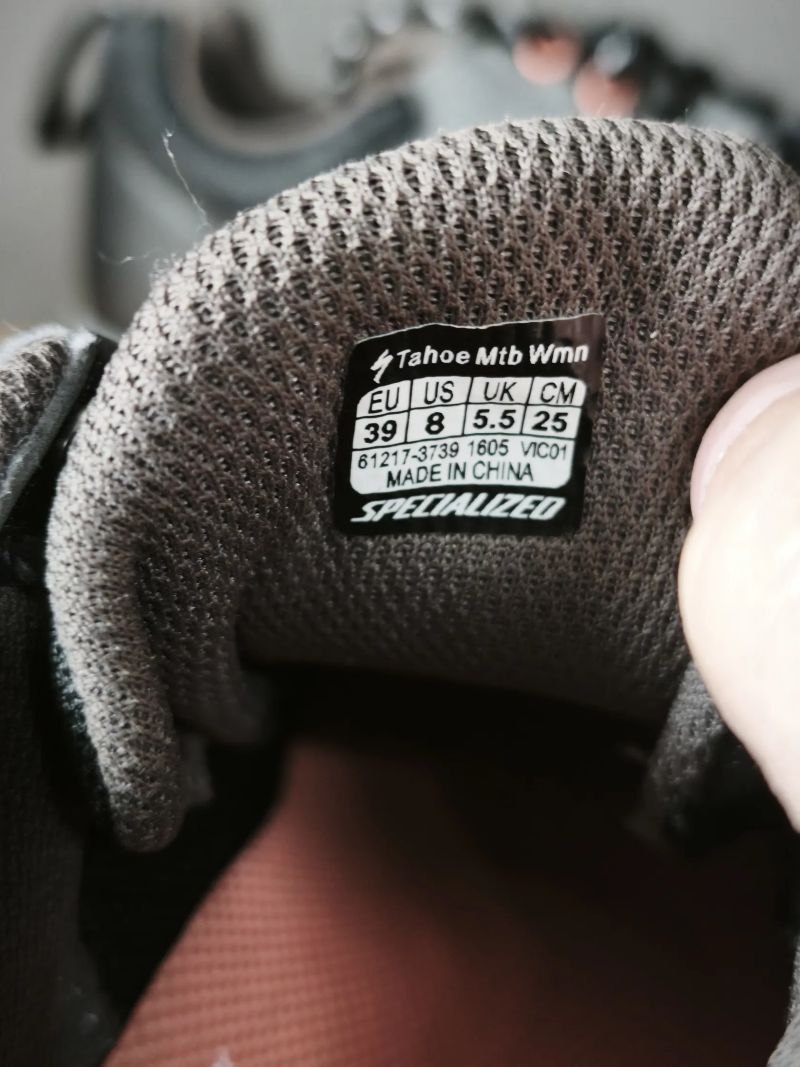 Cyklistické tretry Specialized TAHOE vel.39