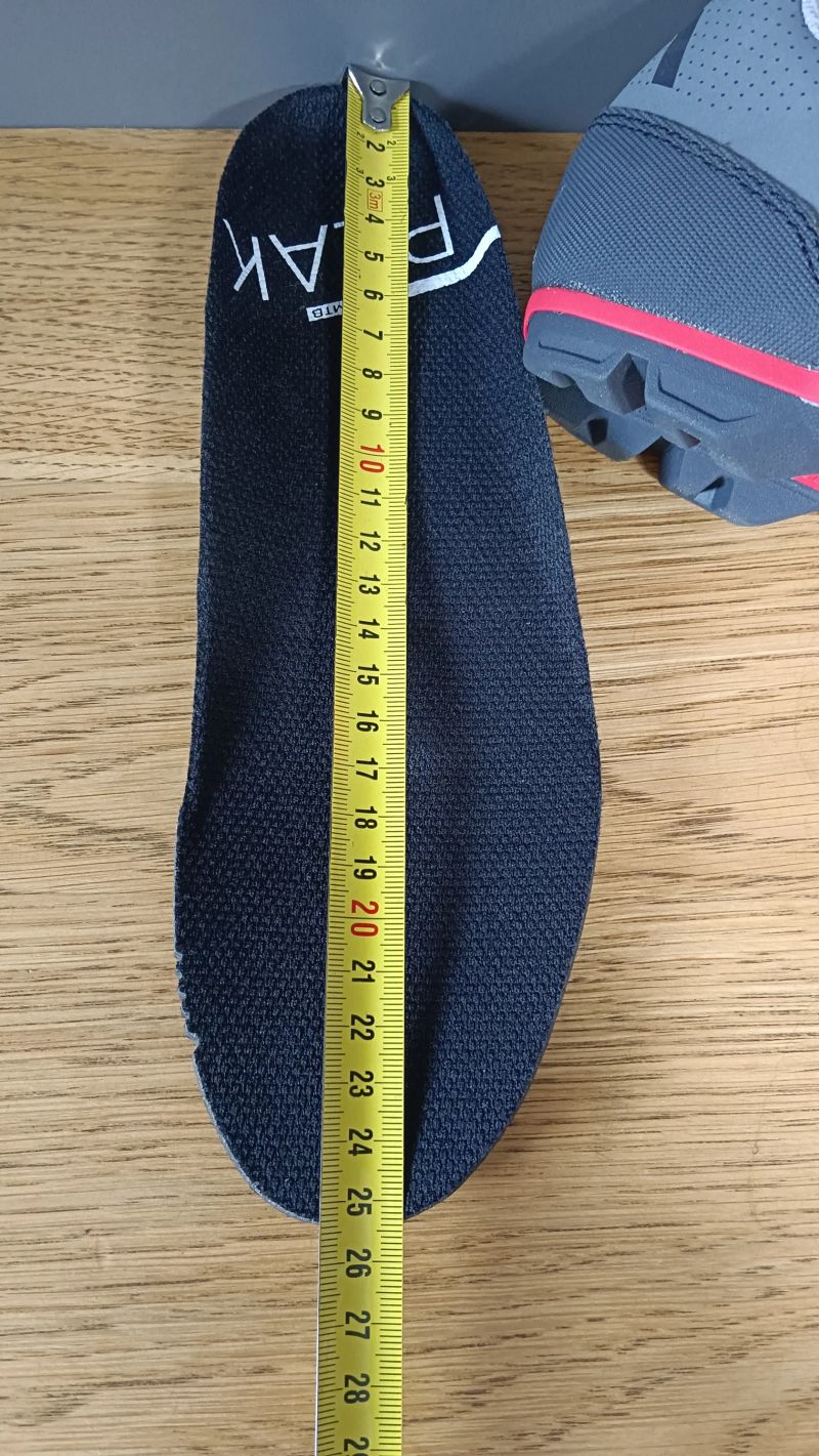 Nové nejeté cyklistické MTB boty tretry CUBE PEAK vel.39