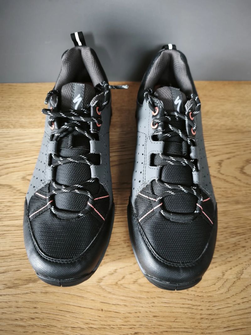 Nové nejeté cyklistické MTB boty tretry CUBE PEAK vel.39