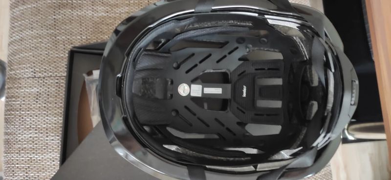 OAKLEY ARO 3 - vel. L