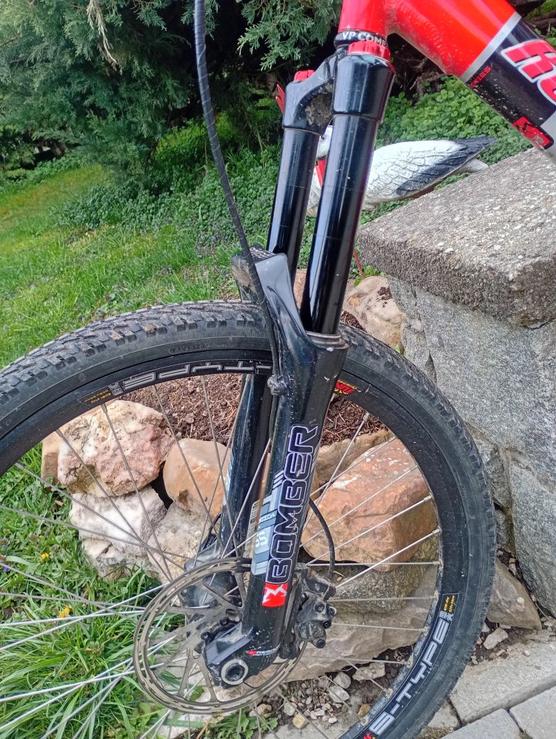 Rock Machine nabízím toto zihadlo