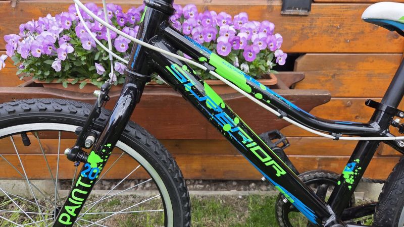 Dětské kolo 20" Superior Paint 4-9let postava 100-135cm jako NOVÉ.