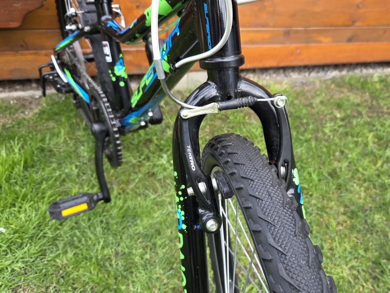 Dětské kolo 20" Superior Paint 4-9let postava 100-135cm jako NOVÉ.