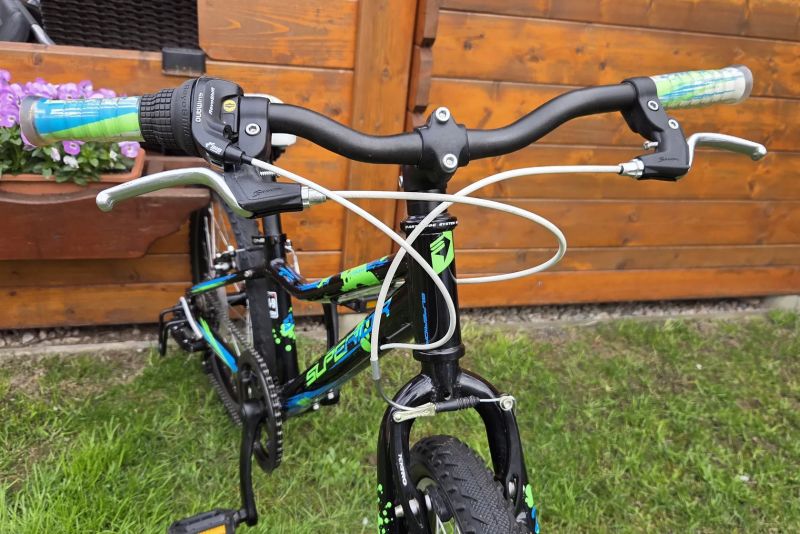 Dětské kolo 20" Superior Paint 4-9let postava 100-135cm jako NOVÉ.