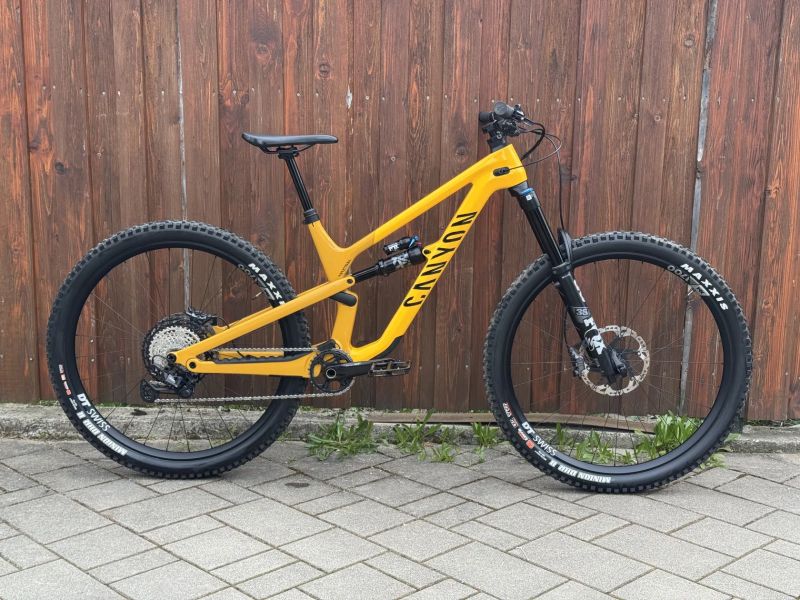 SLEVA - Canyon Spectral CF8 2023