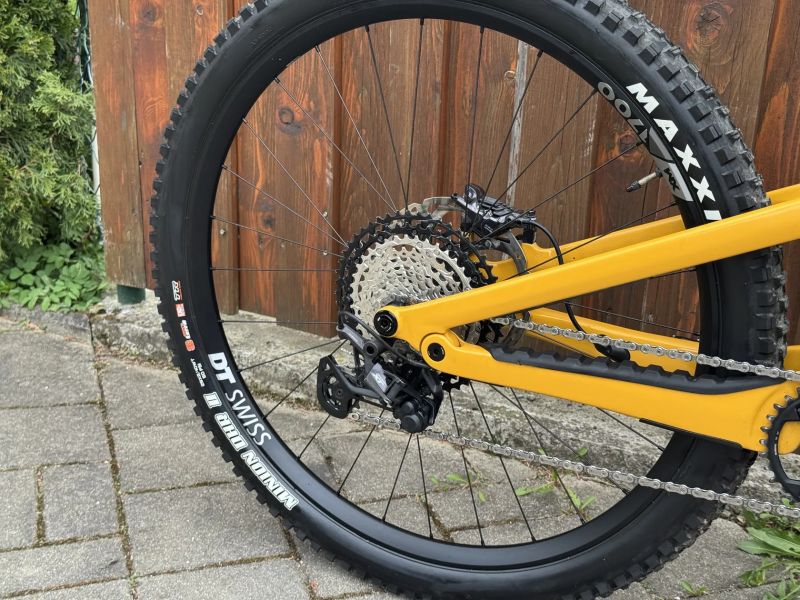 SLEVA - Canyon Spectral CF8 2023