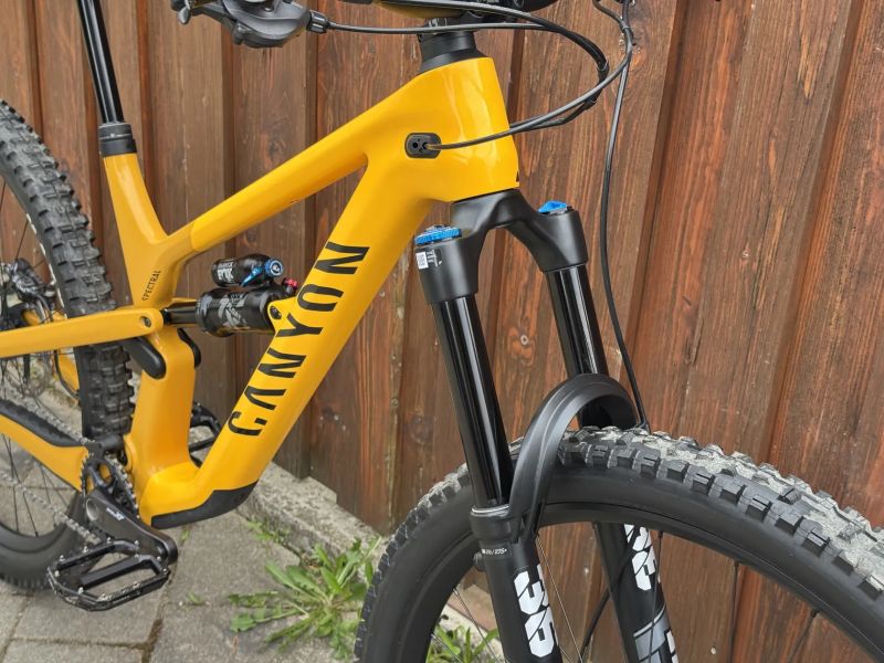 SLEVA - Canyon Spectral CF8 2023