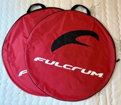 Nové obaly / tašky Fulcrum na zapletená silniční kola