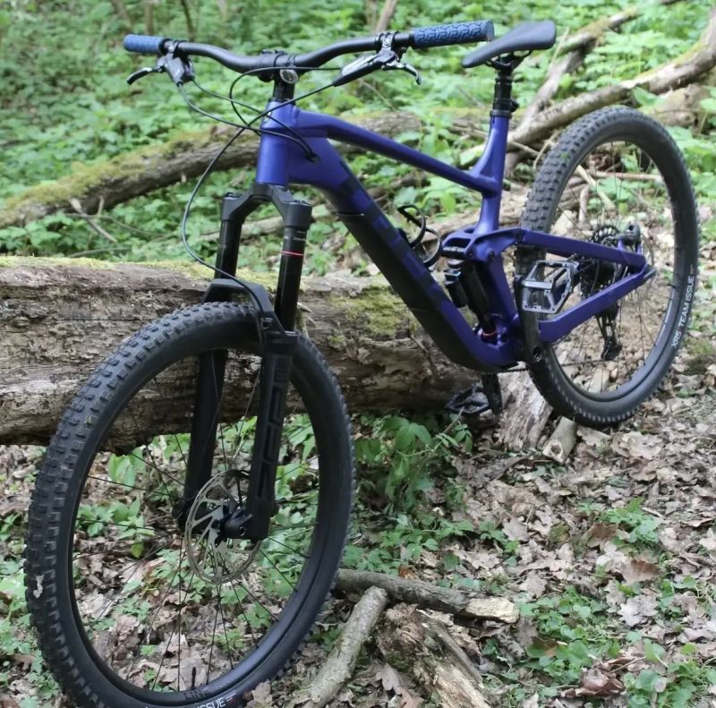 Trek Slash 8