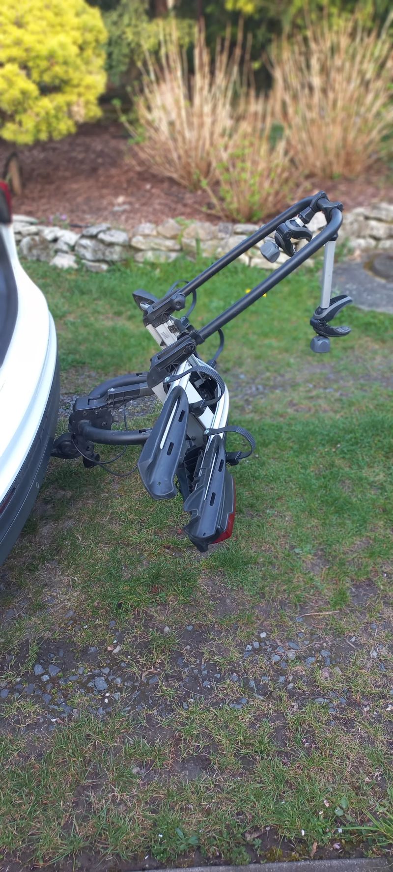 Nosič kol na tažné zařízení Thule TH924