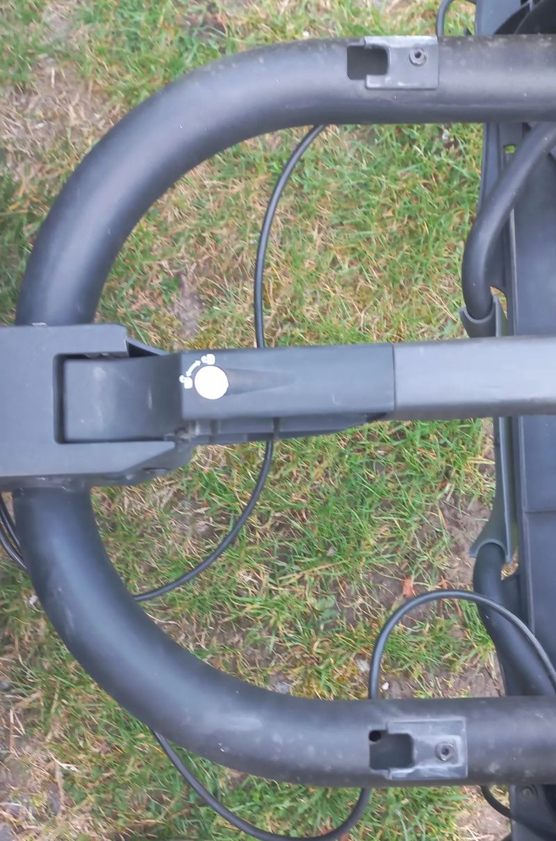 Nosič kol na tažné zařízení Thule TH924