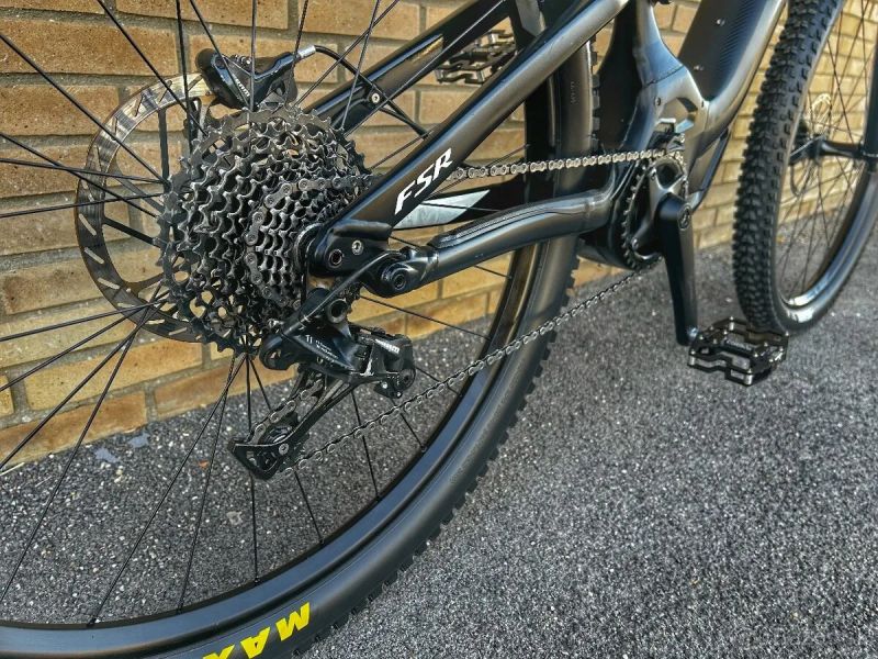 Specialized Turbo Levo FSR / XL / 29" / 500Wh - 100% /