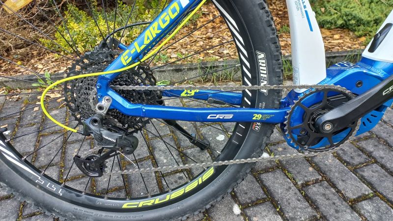 Crussis e-Largo 11.6