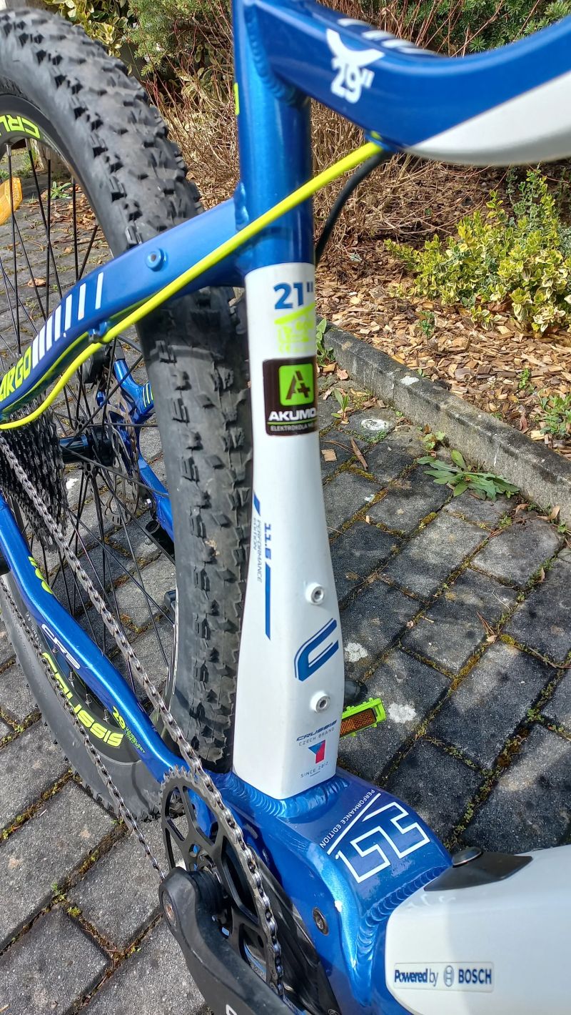 Crussis e-Largo 11.6