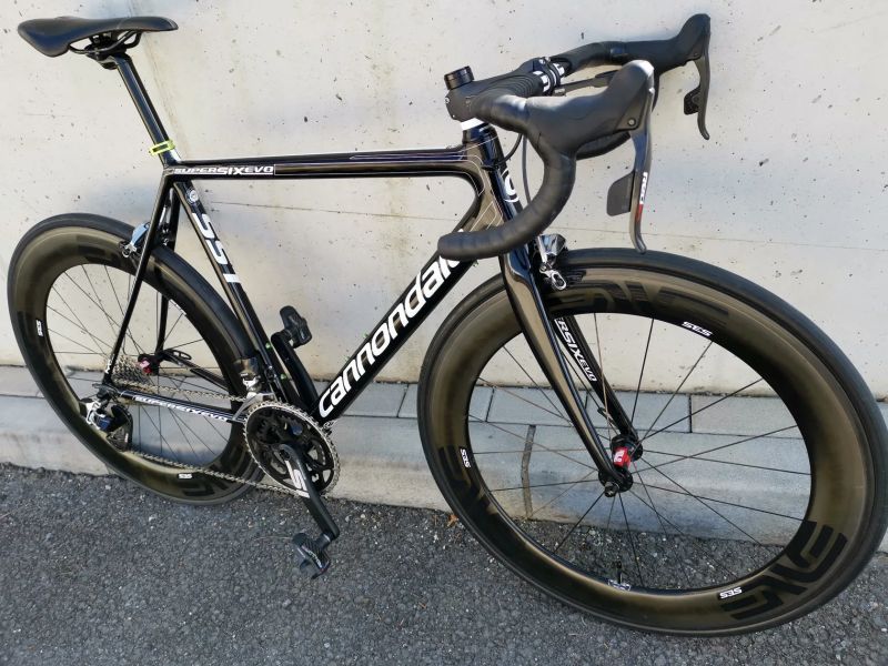 Cannondale Supersix Evo - Absolutně Top kolo i stav! El.řazení:Sram RED AXS, ENVE..PC:250.tis!