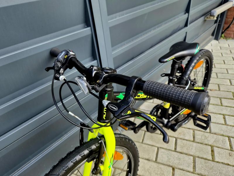 (79)Dětské hliníkové kolo Author 20"