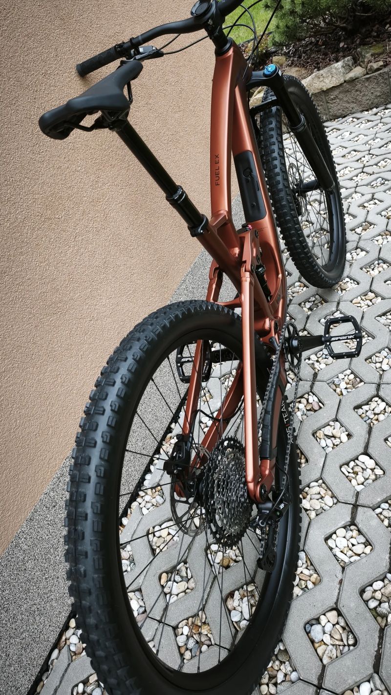 Trek FUEL EX 8 XT Gen 6 Matte Pennyflake