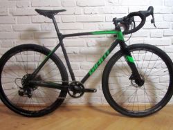 GIANT TCX na Sram RIVAL 1x11, vel M. 1ROK ZÁRUKA