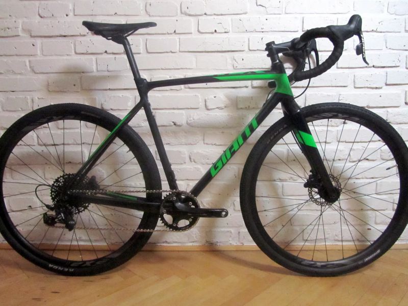 GIANT TCX na Sram RIVAL 1x11, vel M. 1ROK ZÁRUKA