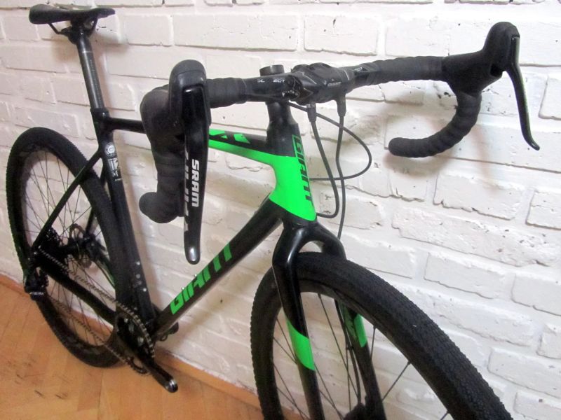 GIANT TCX na Sram RIVAL 1x11, vel M. 1ROK ZÁRUKA