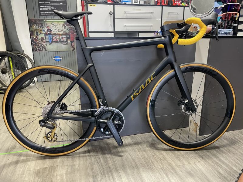 Isaac Boson 2025 Ultegra Di2 + Ryot44+Kogel, vel. 58cm-XL, předváděcí kolo