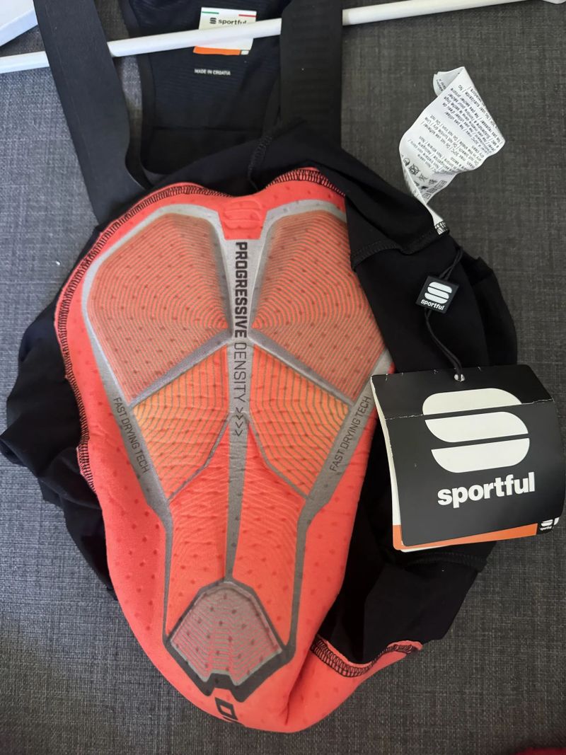 Sportful ultra bib shorts panske vel M nove Gravel/Silnice 