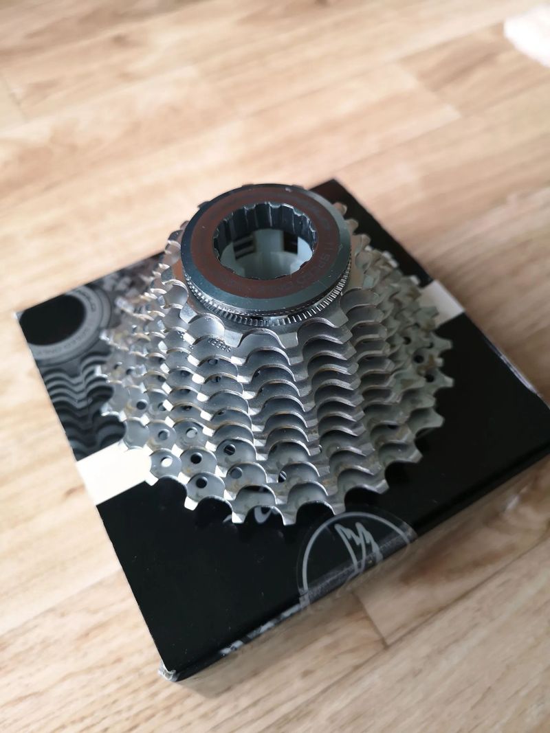 Campagnolo 11s kazety (Chorus/Record)