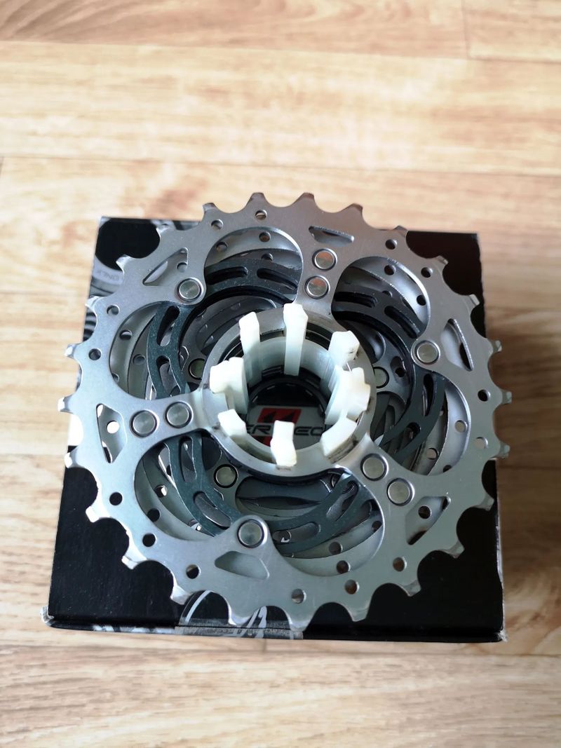 Campagnolo 11s kazety (Chorus/Record)