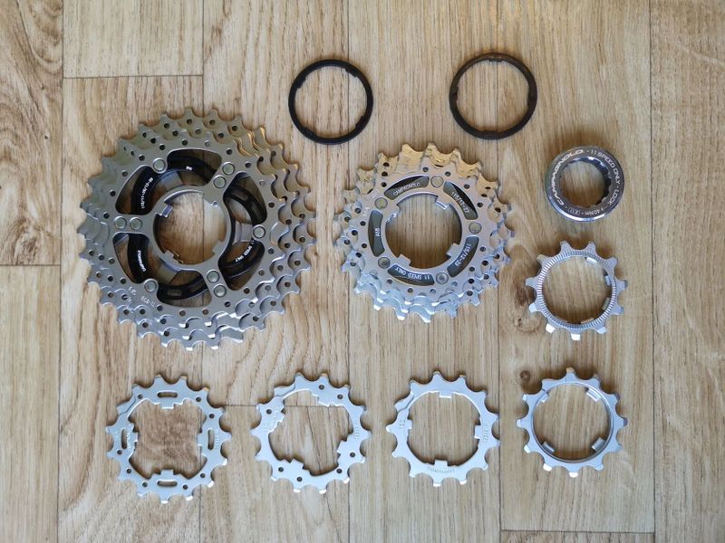 Campagnolo 11s kazety (Chorus/Record)